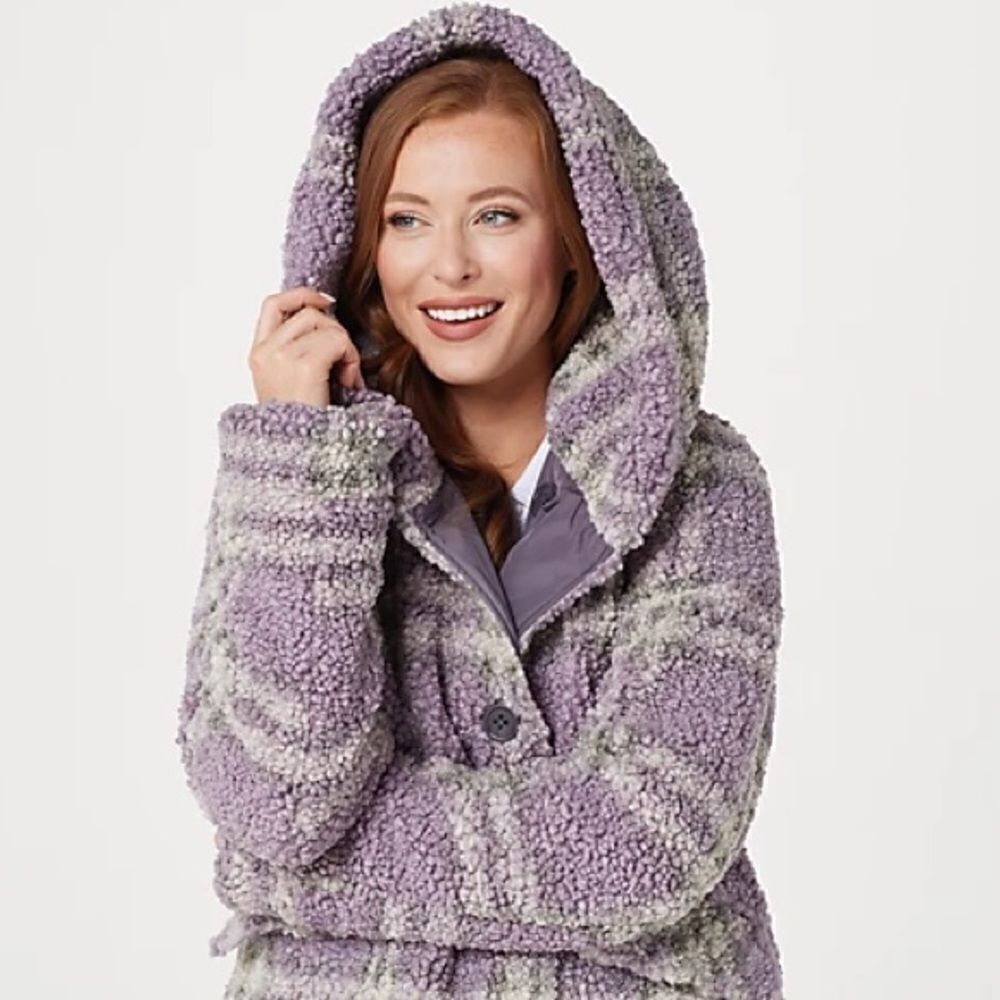 Centigrade Button Closure Reversible Plaid Sherpa Jacket - Picture 4 of 8